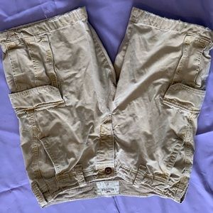 Hollister tan cargo shorts